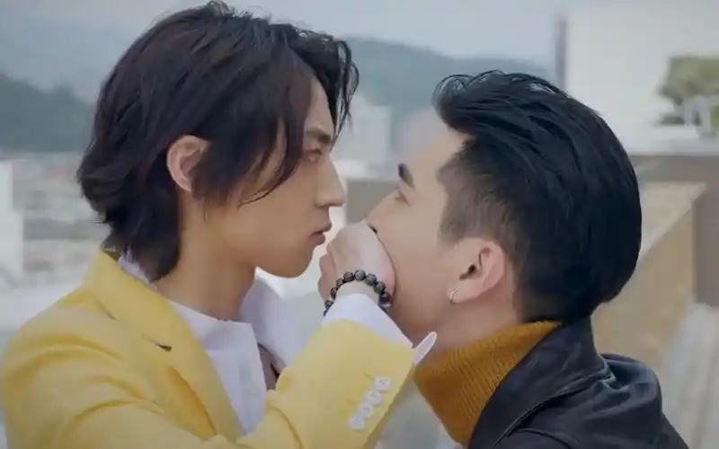 我爱你所以爱你的身体!国产《history近距离爱上你》