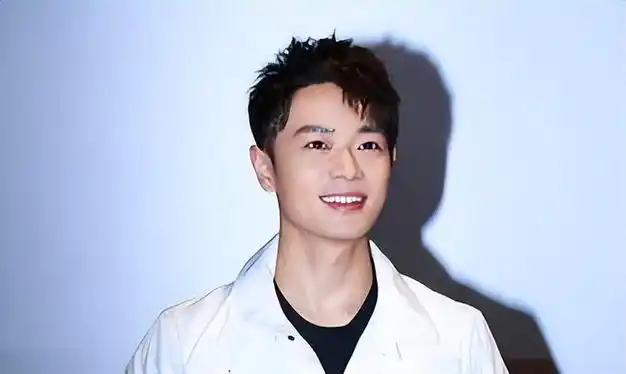 导演只是找他来演个配角,结果人家只是露个脸,俩男主直接白演|曹骏