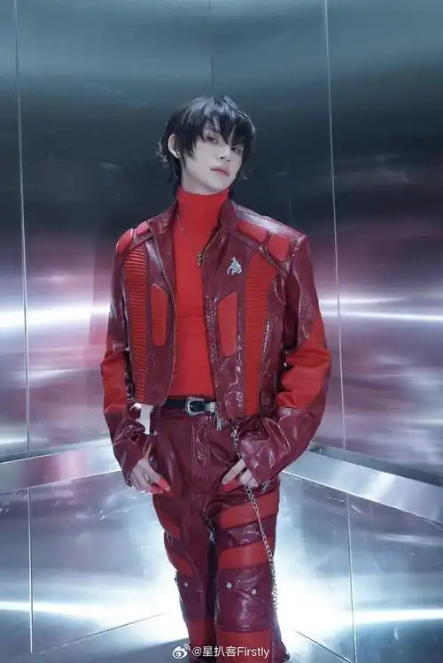 小鬼王琳凯这个发型 你开心就好|王琳凯|小鬼|开心就好_新浪新闻