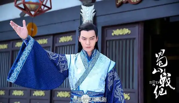 我顶锅盖说一句陈伟霆古装是不是挺一般的