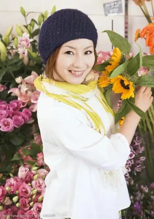 设计图库 人物图库 生活人物   上传: 2010-9-16 大小: 3.