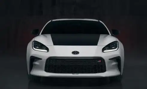 丰田推出了一款限量860台的gr86 trueno edition,它最大的特色就是