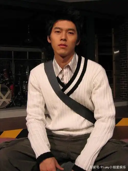 玄彬小时候就好看