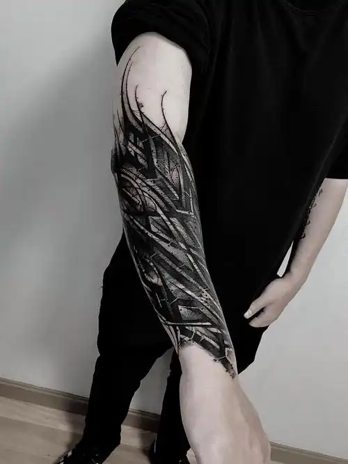 【 手臂暗黑字体遮盖 】_纹身图案手稿图片_空集的纹身作品集