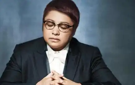 韩红从不避讳!早已直说自己多年未育的真正原因,郝蕾有苦难言