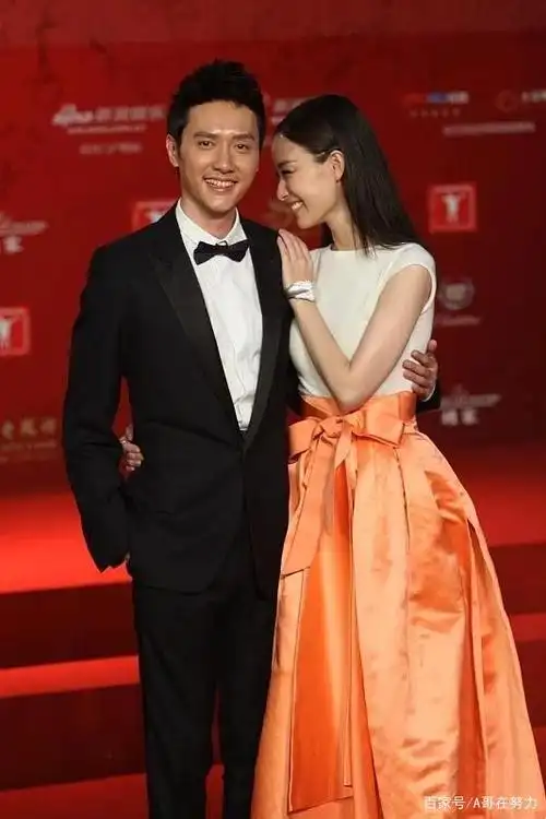 陈坤与倪妮几乎在同一时刻发微博辟谣,解释只是兄妹