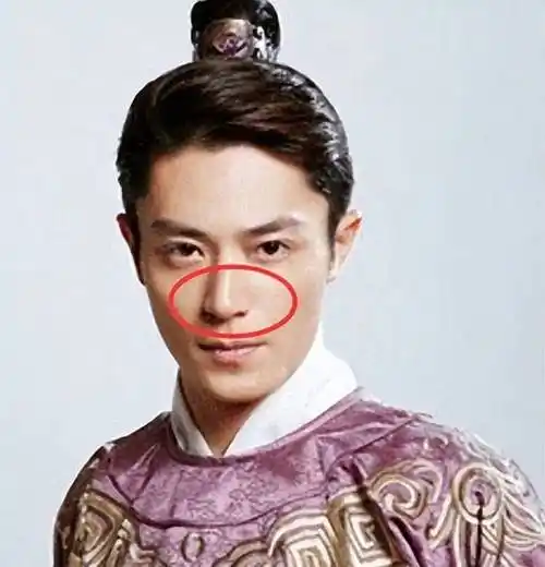 这5位男星经不起细看_林更新_五官_帅哥