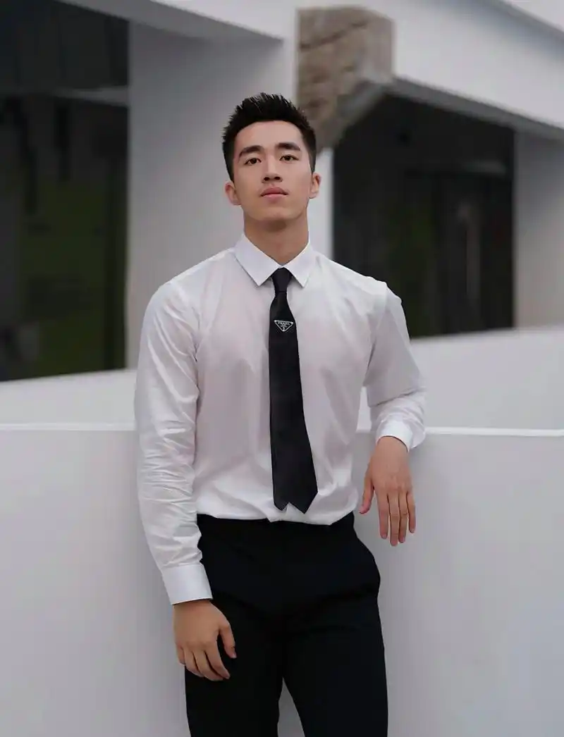 正装# #时尚穿搭# #帅哥