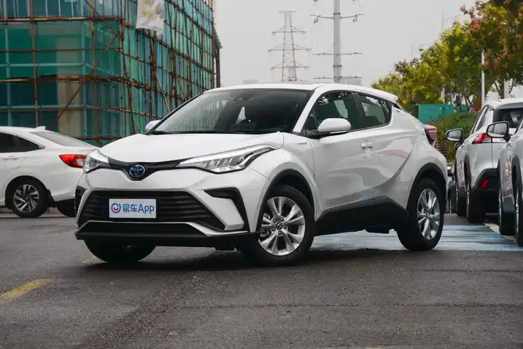 0l 奕行版汽车报价_图片_参数配置】-易车_青岛世泰丰田