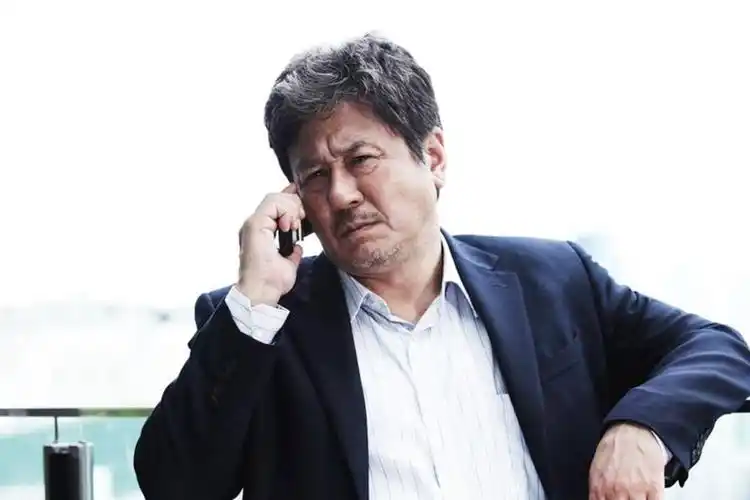 韩国十大演技男演员(韩国四大国宝级男演员) - 多学号