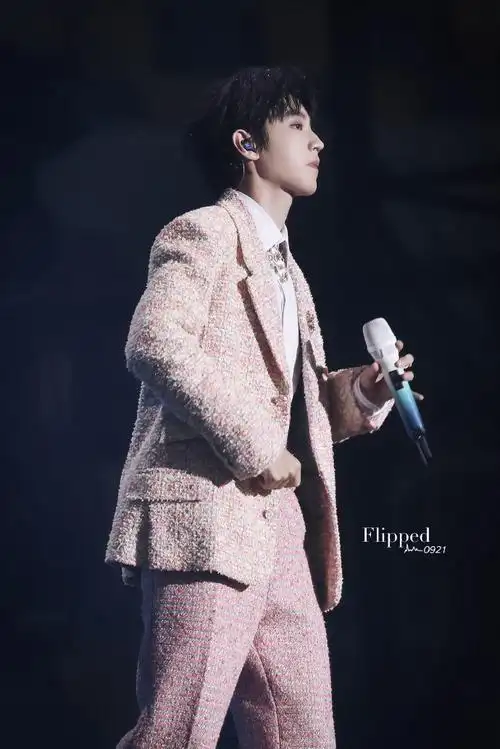 陪王俊凯奔赴每一个十年##tfboys十年之约演唱会