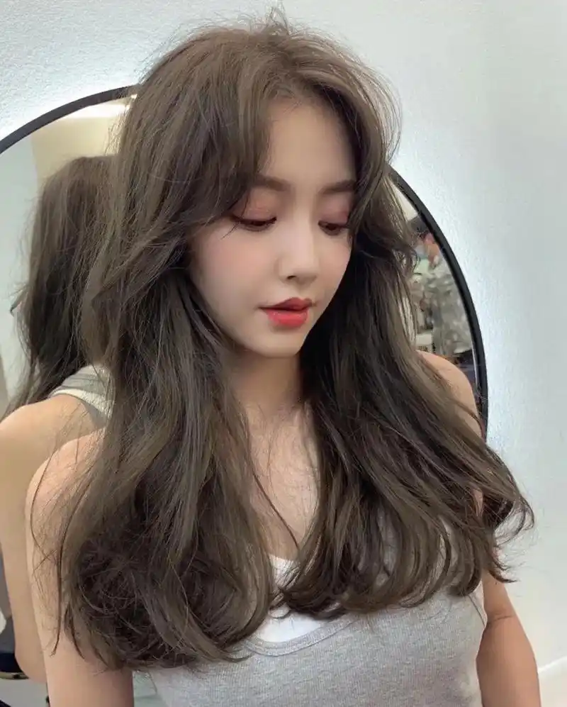 冷棕色就是万能高级发色