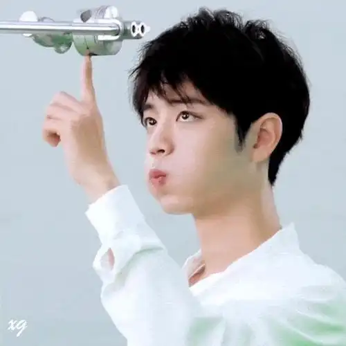 肖战笑容头像肖战笑容头像高清