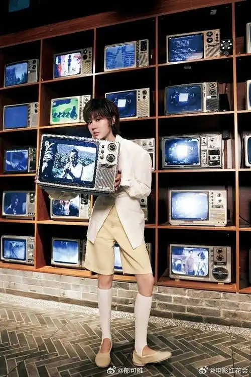 歌迷的成长让郁可唯心有忐忑,怕音乐失宠,她选择用努力填满每一个创作