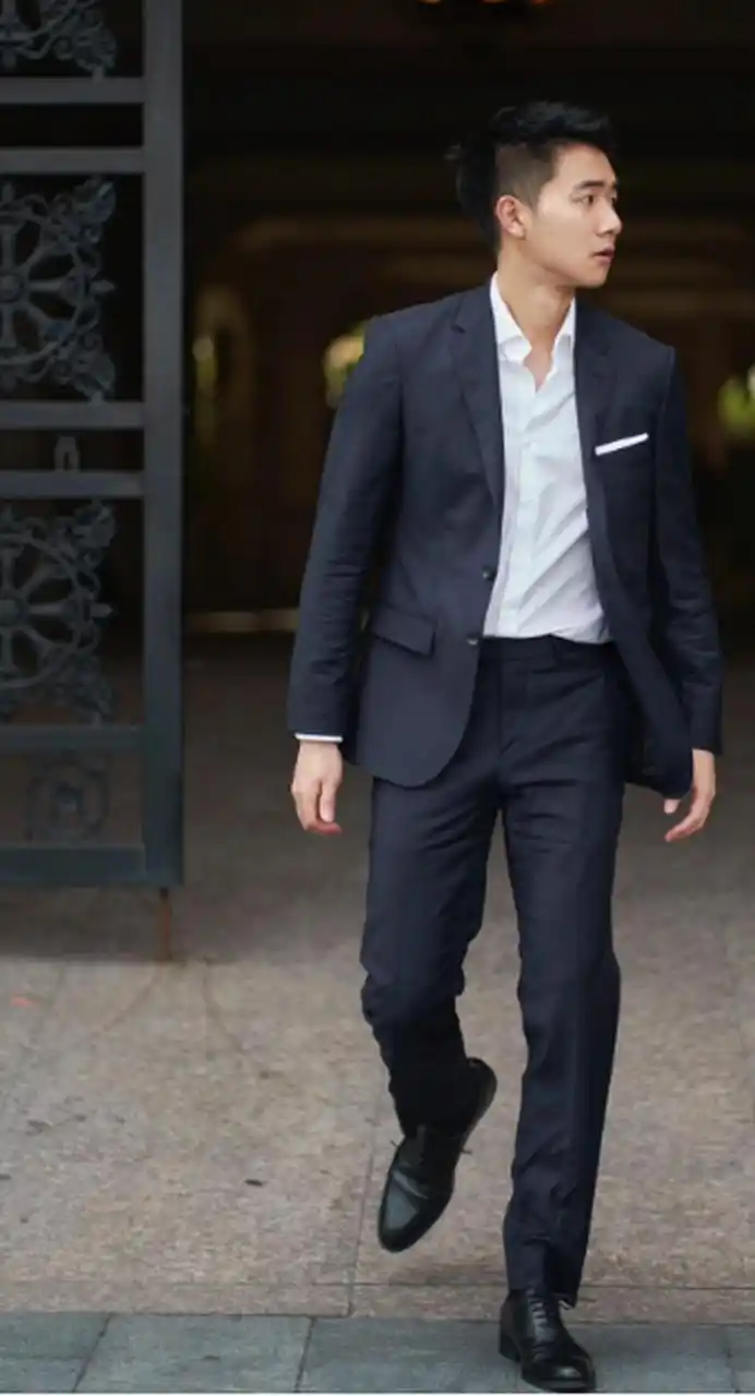 对穿西装的帅哥毫无抵抗力,有没有被帅到!