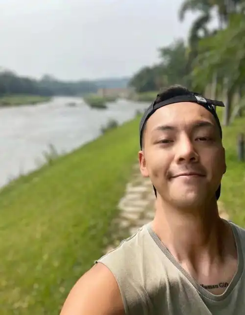 30天安利陈伟霆day29对饱饱的祝福