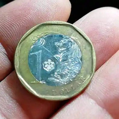 新版新加坡1元双金属双色硬币随机发货多拍合邮