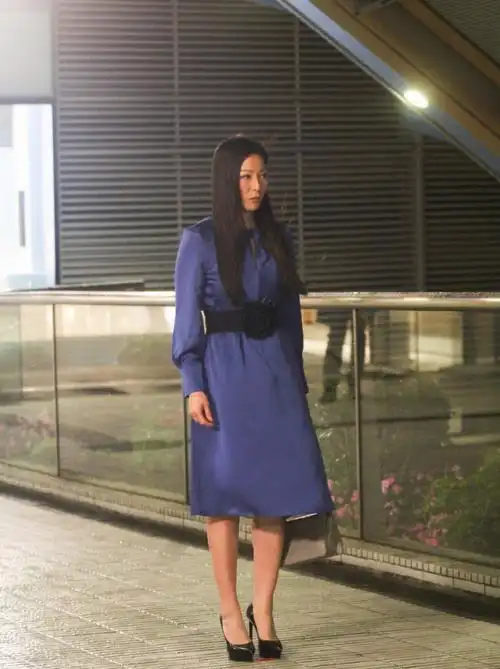 44岁滕丽名好温柔睡衣裙也能穿出高级感身材发胖也时尚