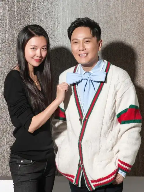 我的天我终于拍到了我儿时的梦中情人张信哲