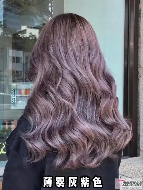 头发染什么颜色显脸白今年流行显白显年轻气质的头发颜色大全