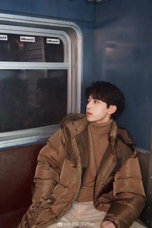 新春有年味#答应大家的9宫格郭俊辰超话