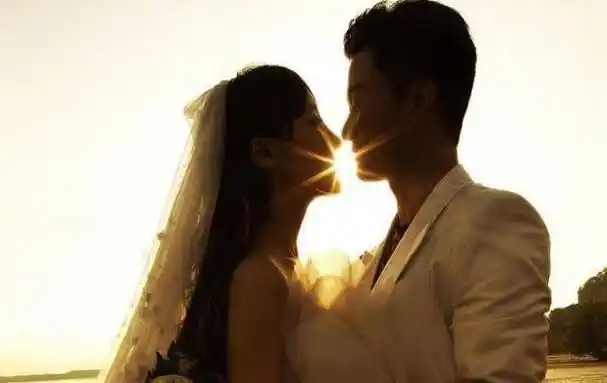 原创怪不得吴京同意谢楠留短发长发形象堪称惊艳实在是太美了吧老婆