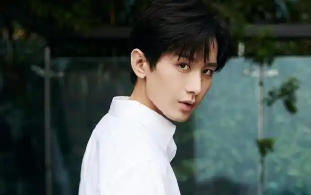 16娱乐爆料:成毅,肖战,王一博,刘亦菲,迪丽热巴|郭碧婷|女明星|华语