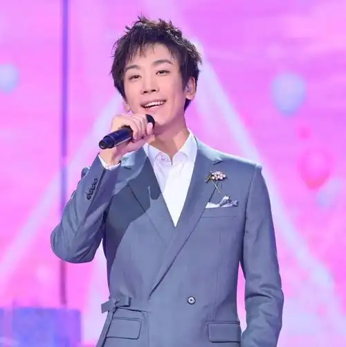 90后男低音歌手代表刘瀚之人声低音炮是如何炼成的