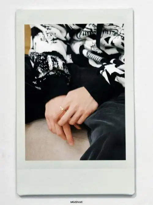 注意看 这可不是一般的手.#马嘉祺 s感之神