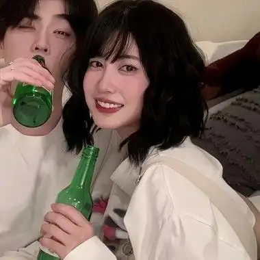 比较成熟的稳重低调情侣头像 一对两张优质气质型唯美情头_情侣头像