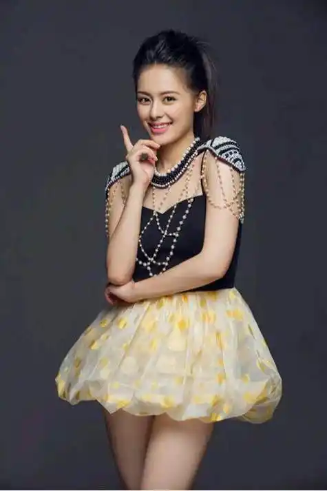 王力可个人资料简历(王力可是父母的骄傲,但她的婚恋成了父母的烦恼)