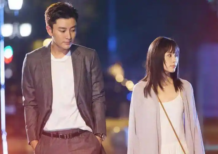 贾乃亮两段感情让他成长,与王子文的恋情很可惜,李小璐不是良配_婚姻