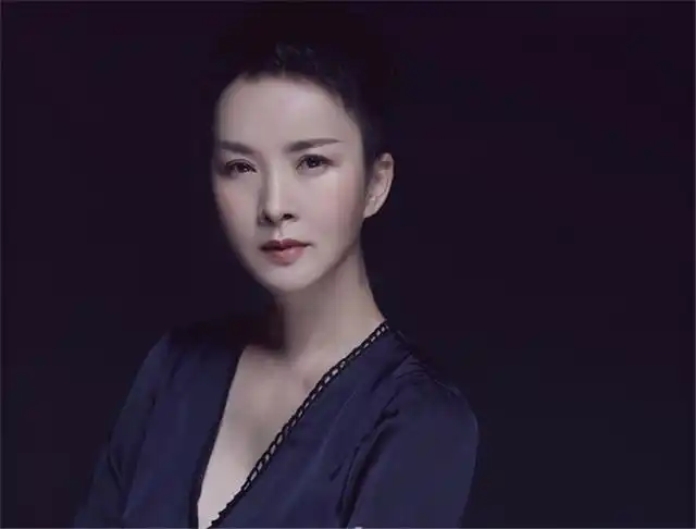 《大宅门》里的李香秀,谢兰如今美成这样