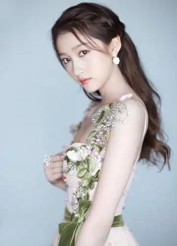 关晓彤又一部古装大剧《神风刀》定档来袭,积压四年终于要播了!