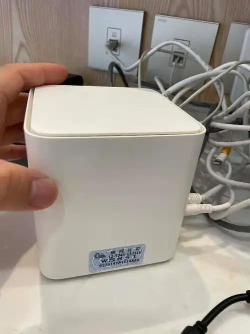 荣耀路由器怎么样 都说华为荣耀商用路由器好,家用的到底如何_什么