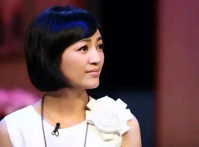 回顾罗海琼37岁嫁人42岁拼二胎老公长得不帅却很有钱