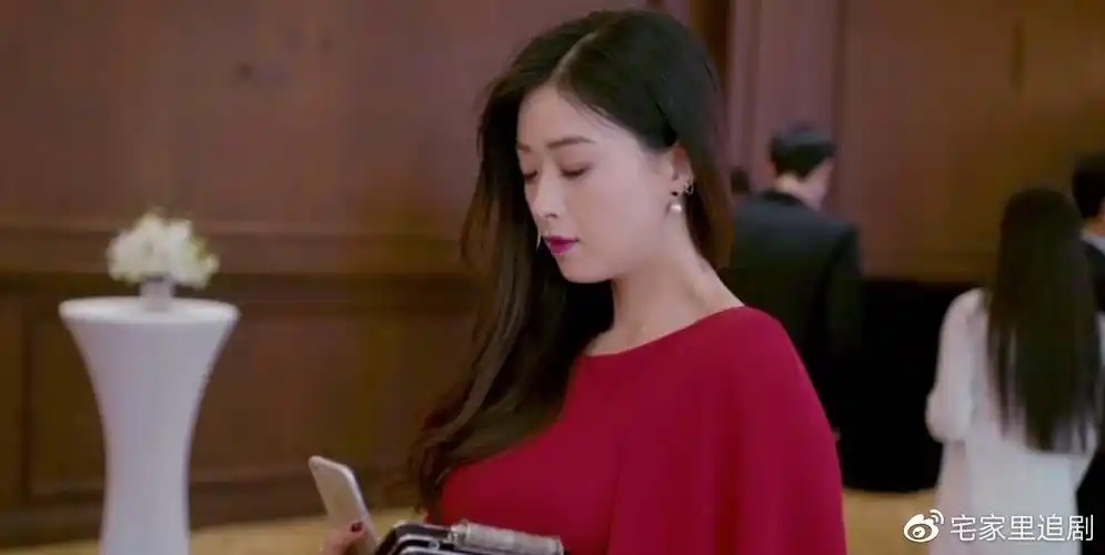 欢乐颂樊胜美不爱王柏川四个细节道破她捞女的真实面目