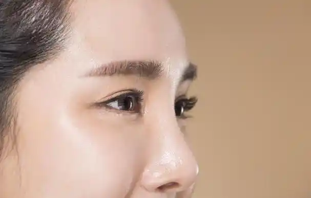 每个人的面部都存在不同程度的问题,而这些问题的治疗需要选择适合的