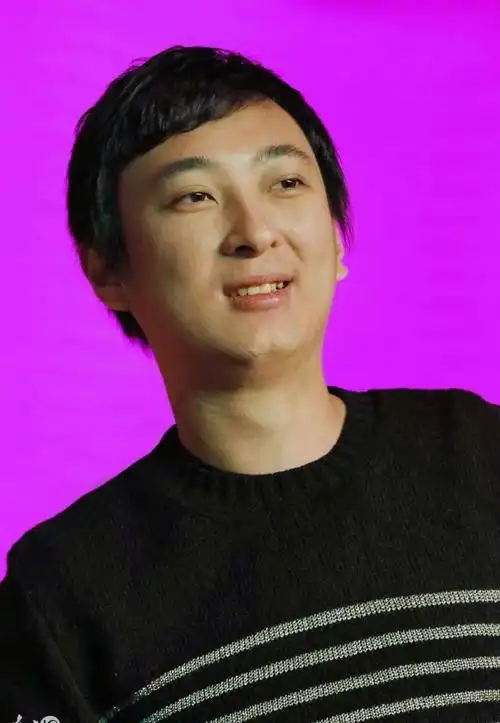 王思聪一晚消费16万被指太节俭看完账单我懂了贫穷限制了想象