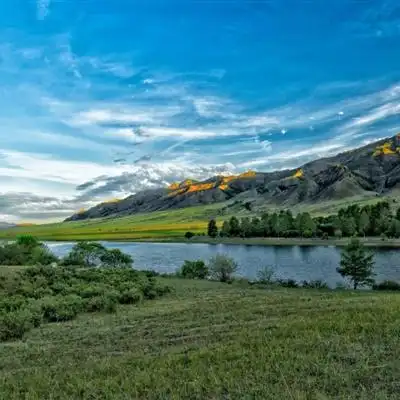绿色草甸草原风景qq高清头像图片