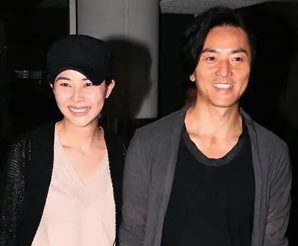 蒙嘉慧在老公演唱会竟然全程讲日语,这可真是炸开了锅啊!