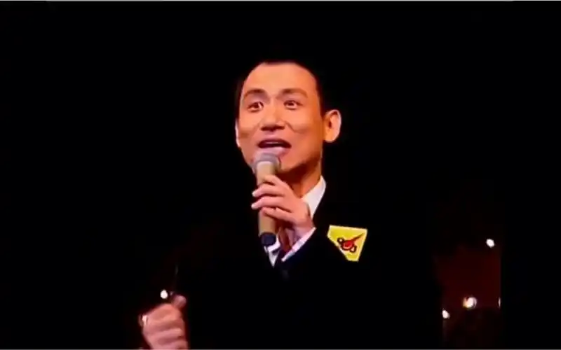 平头张学友现场翻唱无敌的存在!