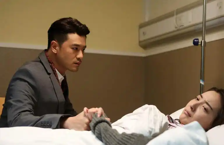 演员陈亦飞,演技精湛,生活中的妻子是超女谭维维