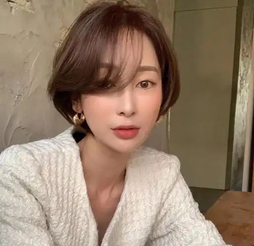 05052022最减龄的风格温柔女人风06发型齐肩短发圆方长脸椭圆脸