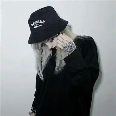 qq头像遮脸霸气