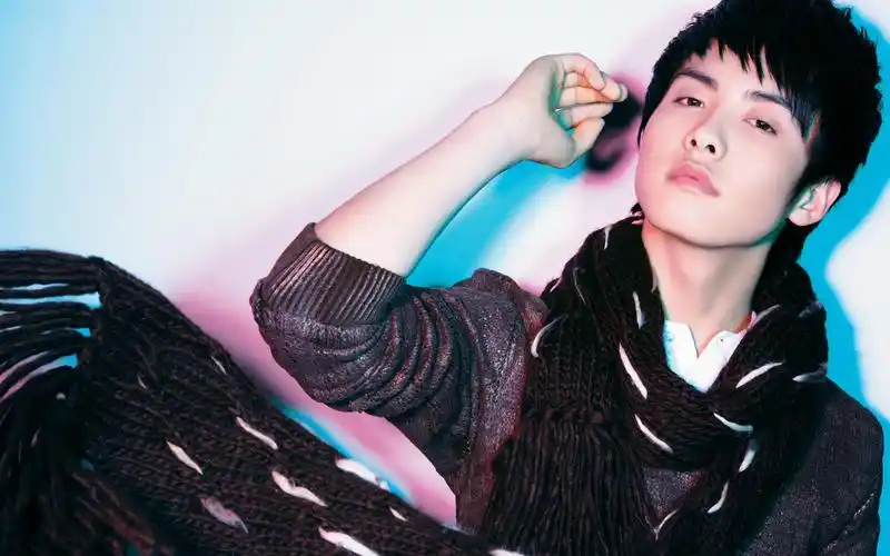 人气帅哥古剑奇谭马天宇时尚写真桌面壁纸高清大图预览1920×1200