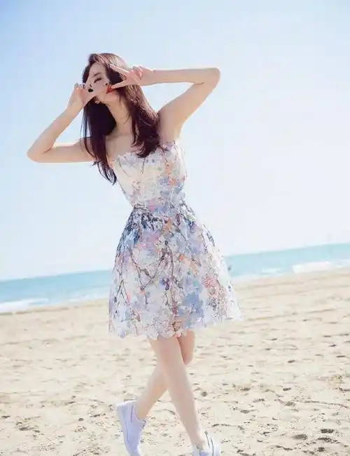 原创原创34岁戚薇真会穿168身高穿出2米气场网友李承铉好眼光