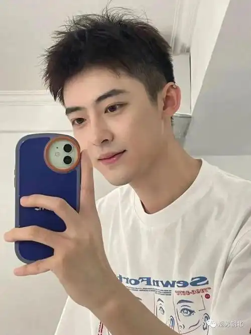 男生别嫌弃两边铲光短发剪这3款发型清爽又帅气