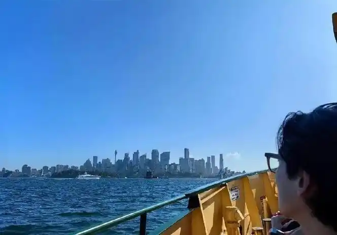 恋爱12年的韩国明星郑敬淏崔秀英悉尼旅行网友他俩感情真好