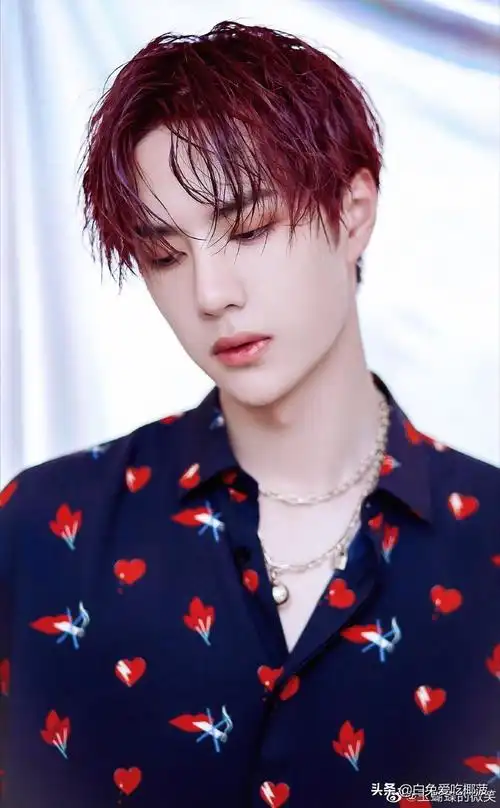 王一博发型师是怎么回事,关于王一博发型师和造型师是谁的新消息.